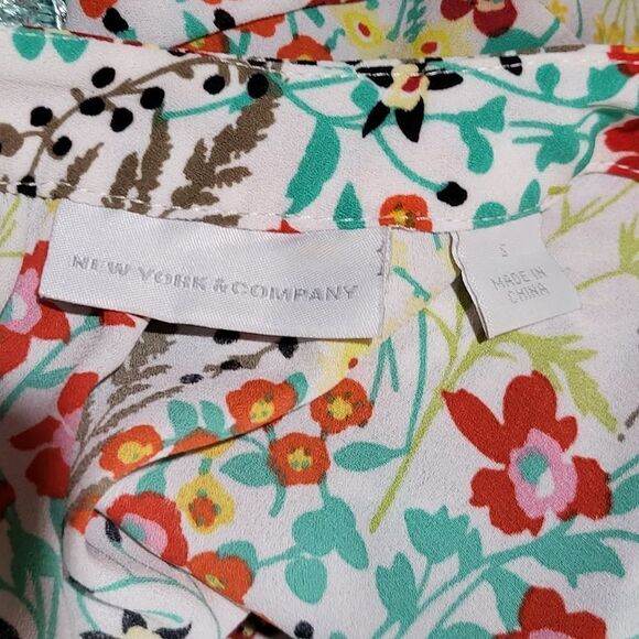 New York & Company White Lace Sleeve Blouse - Picture 6 of 7